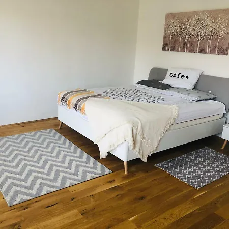 Apartamento Kolovare Beachfront